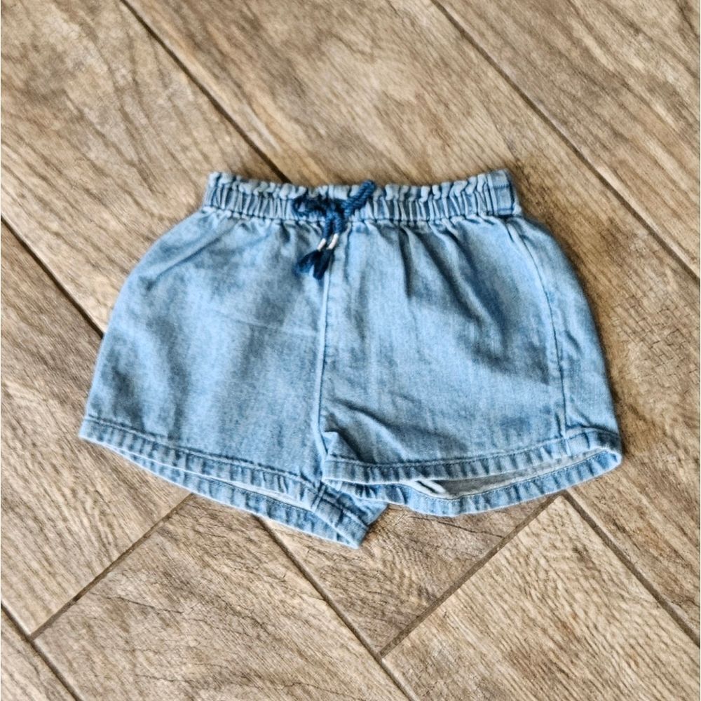 Old Navy Denim Shorts Size 12-18M